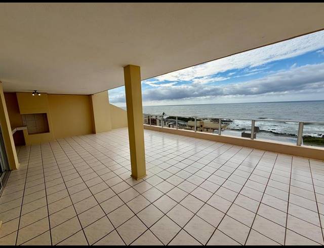 3 BEDROOM APARTMENT FOR SALE IN MANABA BEACH